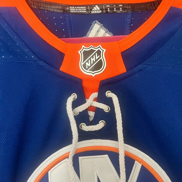 NY ISLANDERS FANATICS BLUE JERSEY WOMEN - Picture 2 of 5